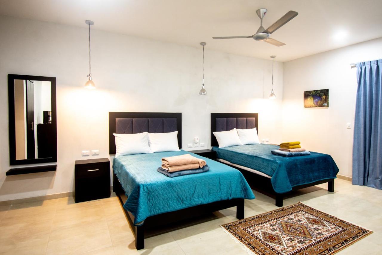 Hotel Casa Tortuga Tulum - Cenotes Park Inclusive Bagian luar foto A bedroom at the hotel