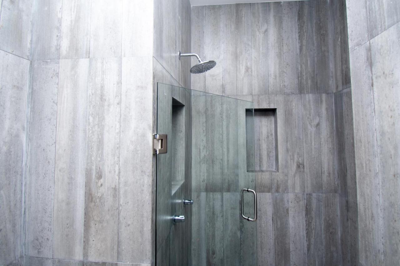 Hotel Casa Tortuga Tulum - Cenotes Park Inclusive Bagian luar foto A shower with a fixed shower head
