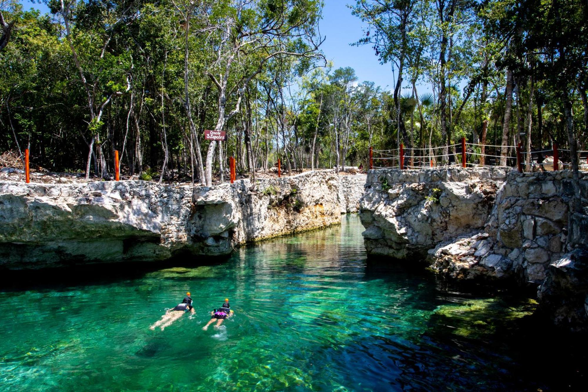 Hotel Casa Tortuga Tulum - Cenotes Park Inclusive Bagian luar foto Cenote in Quintana Roo, Mexico