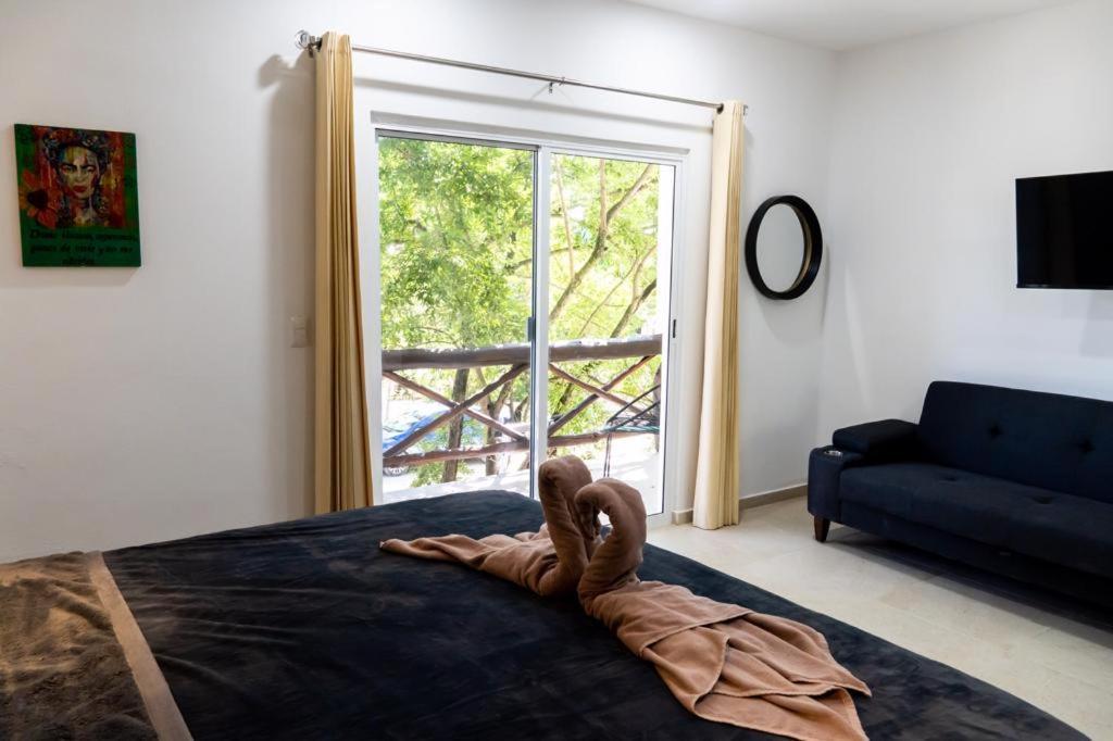 Hotel Casa Tortuga Tulum - Cenotes Park Inclusive Bagian luar foto A sliding door